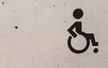Segnaletica di accessibilità per il servizio di interpretariato LIS nei Centri per l'Impiego